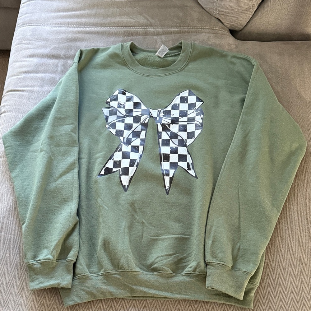 Green Sweatshirt with Checkered Bow Design - NEW!!